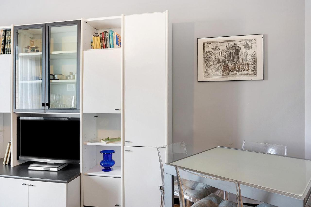 Casa Rose Di Mare Apartment Албенга Екстериор снимка