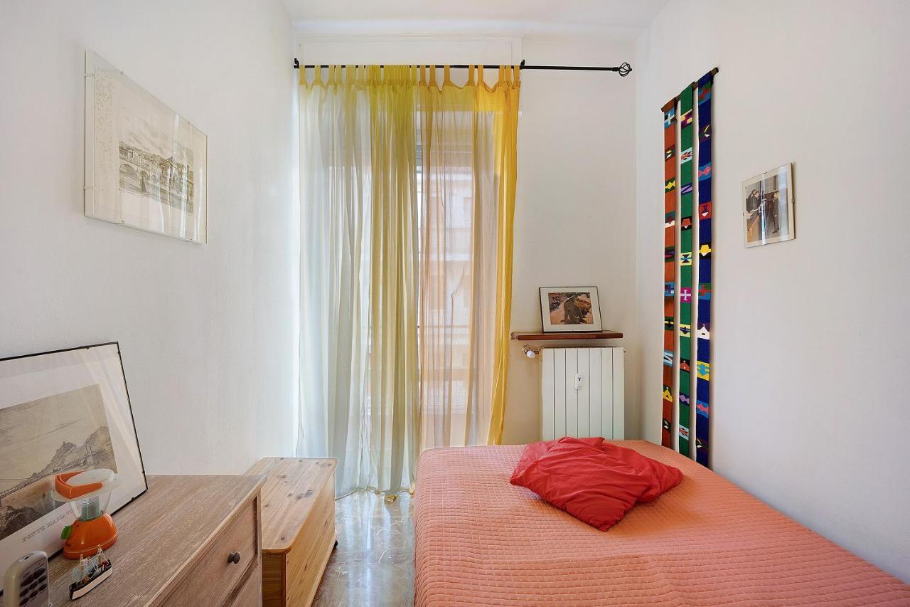 Casa Rose Di Mare Apartment Албенга Екстериор снимка